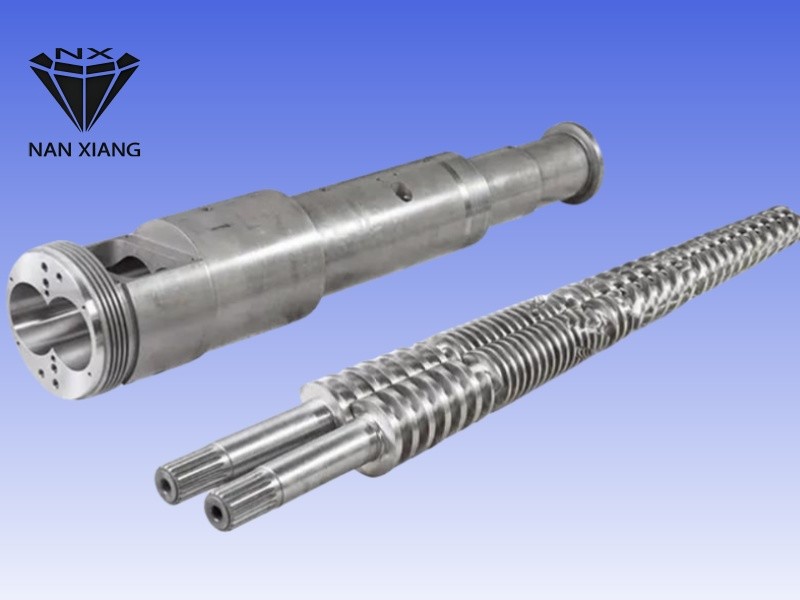 Blog perusahaan terbaru tentang Perbedaan Antara Extruder Twin-Screw dan Extruder Single-Screw